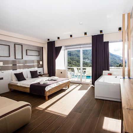 Sertil Deluxe Hotel & Spa - Adult Only Öludeniz Exteriör bild