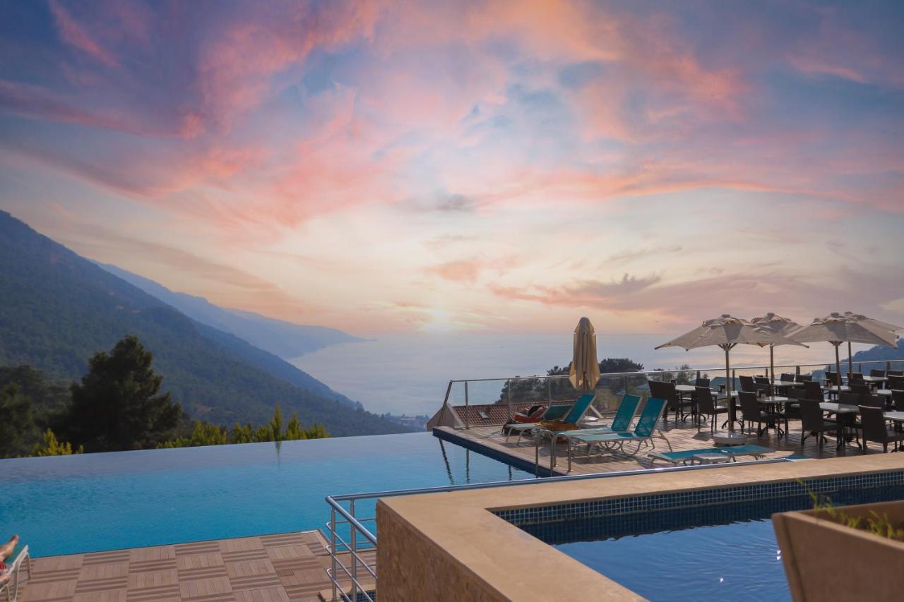 Sertil Deluxe Hotel & Spa - Adult Only Öludeniz Exteriör bild