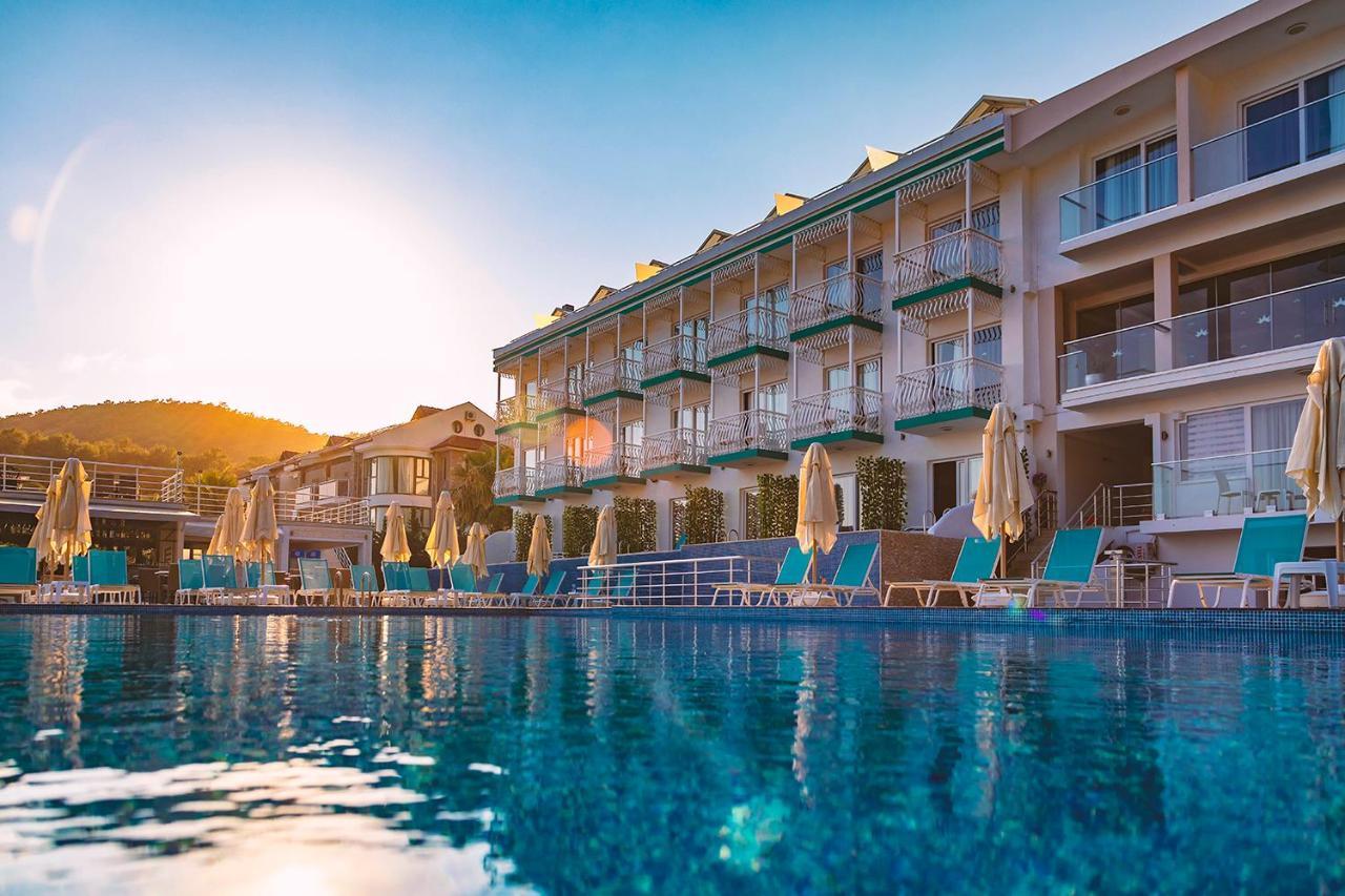 Sertil Deluxe Hotel & Spa - Adult Only Öludeniz Exteriör bild