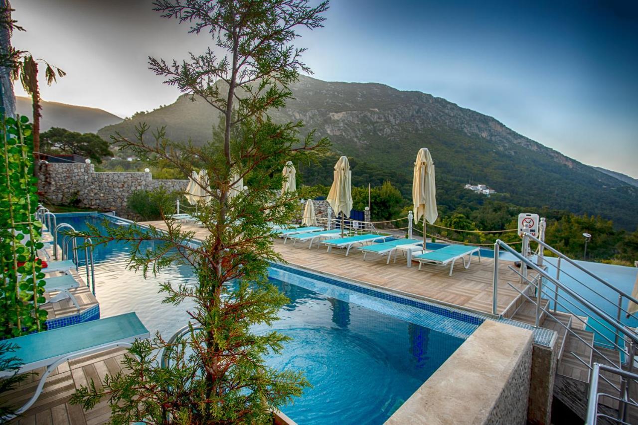 Sertil Deluxe Hotel & Spa - Adult Only Öludeniz Exteriör bild