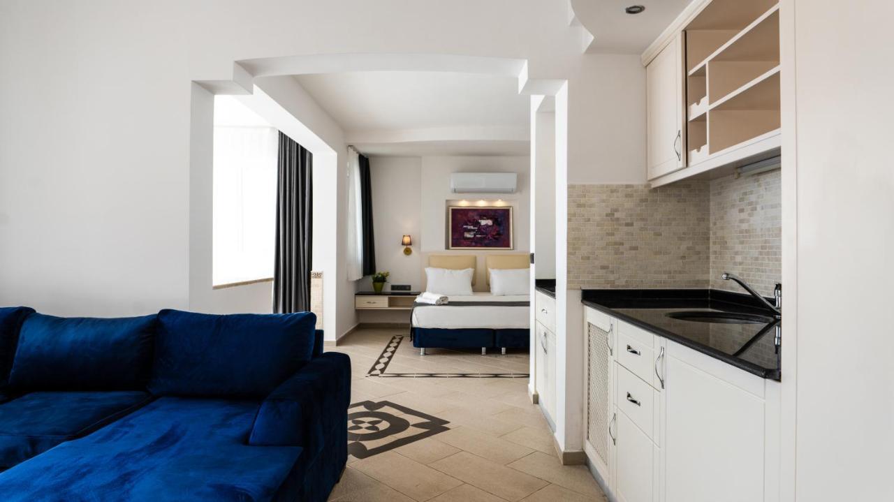 Sertil Deluxe Hotel & Spa - Adult Only Öludeniz Exteriör bild