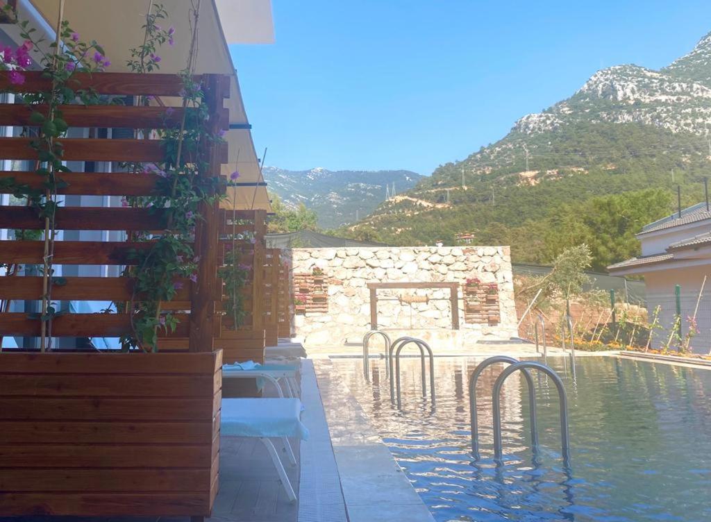 Sertil Deluxe Hotel & Spa - Adult Only Öludeniz Exteriör bild